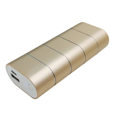 249103-Zovnishnij_akumulyator-Nomi-Q067-6700-mAh-zolotij